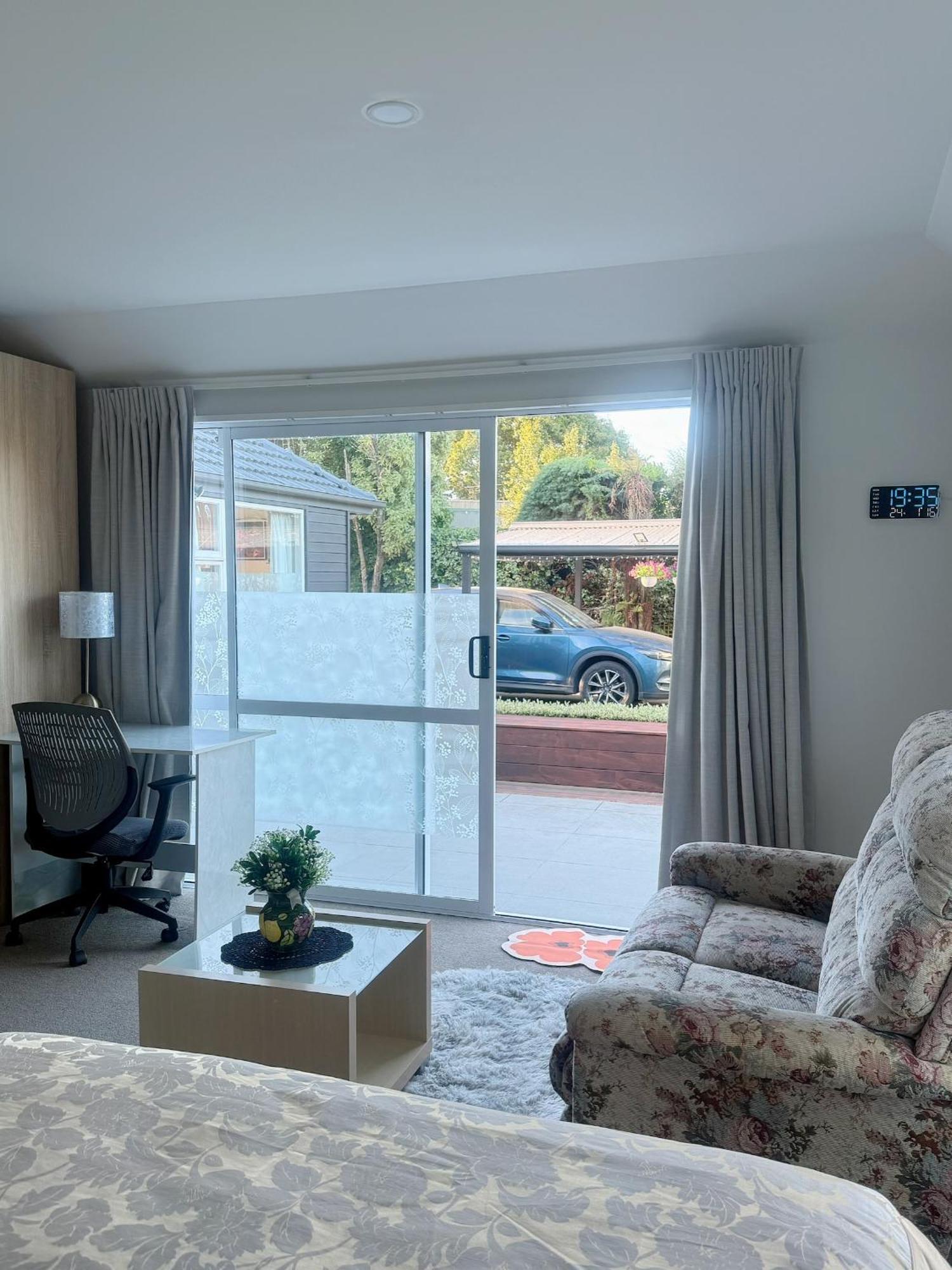 Cozy And Sunny Room Near City To Seapath Christchurch Dış mekan fotoğraf