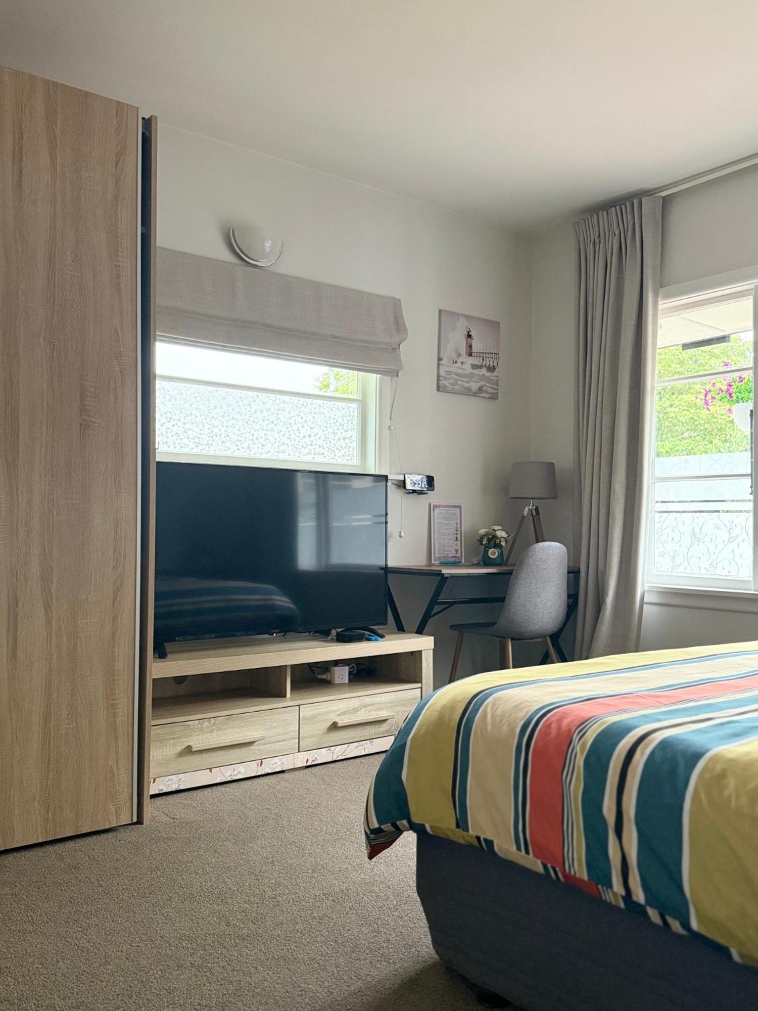 Cozy And Sunny Room Near City To Seapath Christchurch Dış mekan fotoğraf